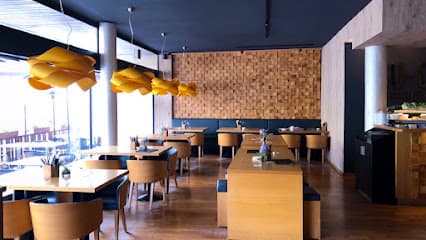 SU-CHIN, Sushi- und Asiatisches Restaurant
