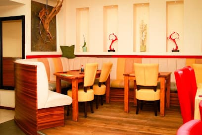 Nagoya Japanisches Restaurant Sushi Grill