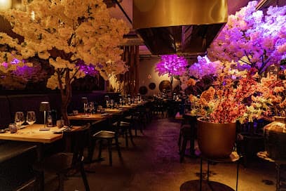 Restaurant zweigleisig